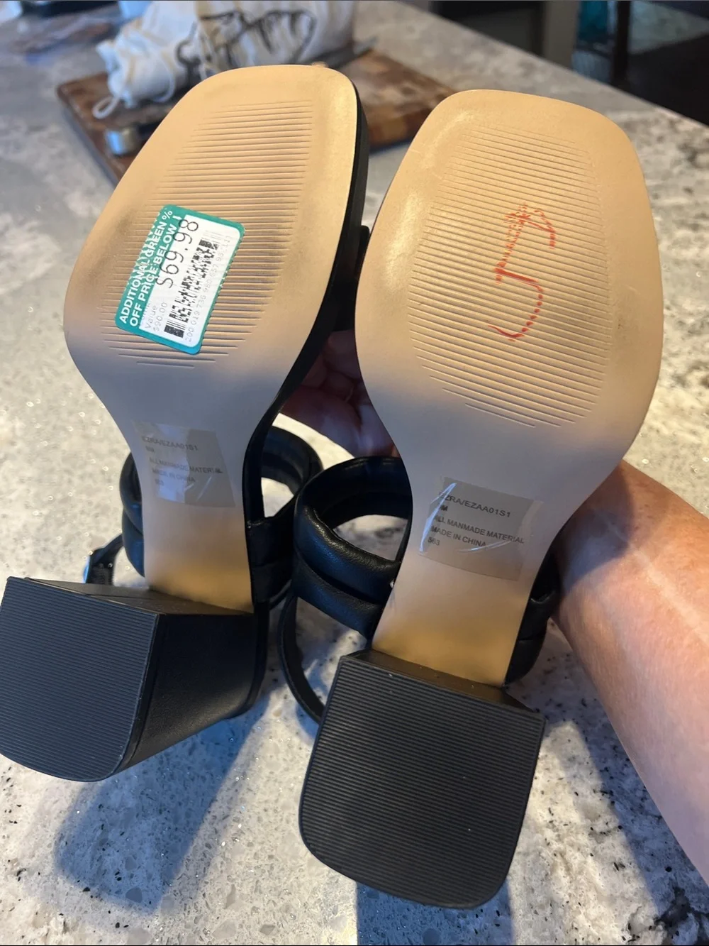 NWT Steve Madden Tahani Black Puffy Platform Sandals Block Heel Size 8 NWOB